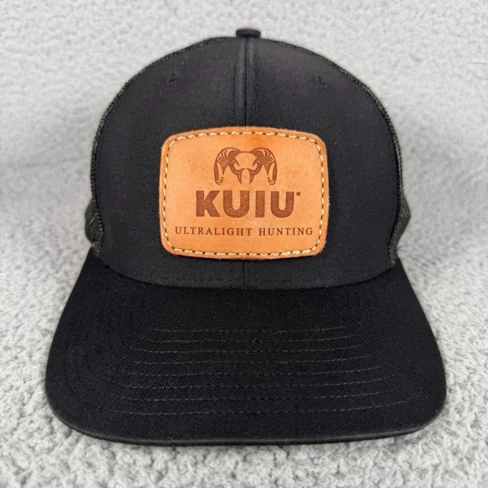 KUIU Trucker Cap Unisex One Black Size Snapback Leather Patch Hunting Outdoor
